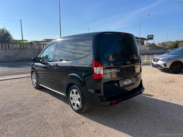 Auto - Ford tourneo courier 1.5 tdci 100 cv s&s plus