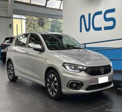 Auto - Fiat tipo 1.4 5p. mirror