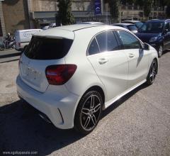 Auto - Mercedes-benz a 200 d automatic premium amg