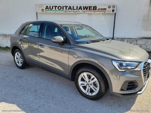 Audi q3 35 tdi s tronic business