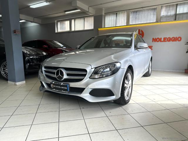 Auto - Mercedes-benz c 220 d 4matic auto executive