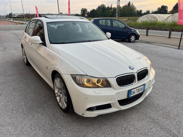 Auto - Bmw 330d xdrive msport