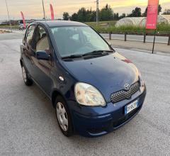 Auto - Toyota yaris 1.0 16v 5p.