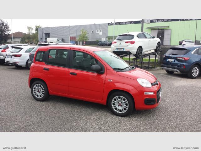 Fiat panda 1.0 firefly s&s hybrid easy