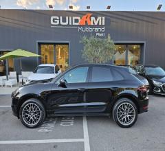 Auto - Porsche macan 2.0