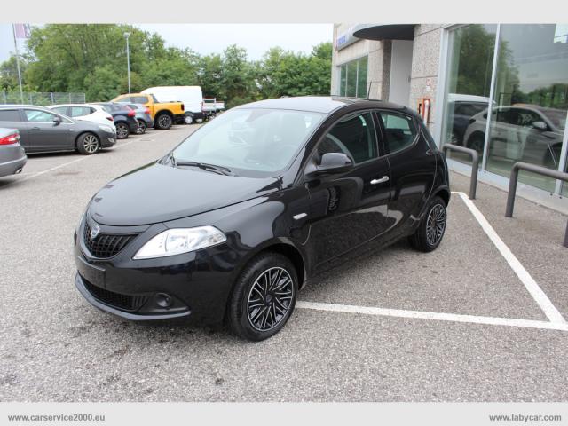 Auto - Lancia ypsilon 1.0 firefly 5p.s&s hyb. eco gold