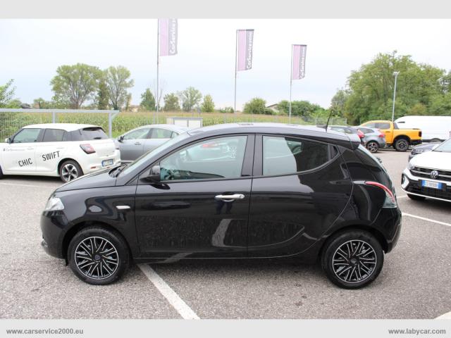 Auto - Lancia ypsilon 1.0 firefly 5p.s&s hyb. eco gold