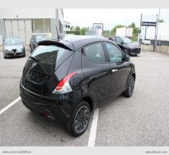 Auto - Lancia ypsilon 1.0 firefly 5p.s&s hyb. eco gold