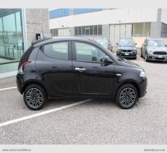 Auto - Lancia ypsilon 1.0 firefly 5p.s&s hyb. eco gold