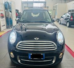 Auto - Mini mini cooper d