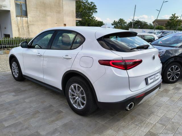 Auto - Alfa romeo stelvio 2.2 t.diesel 160cv at8 rwd bus.