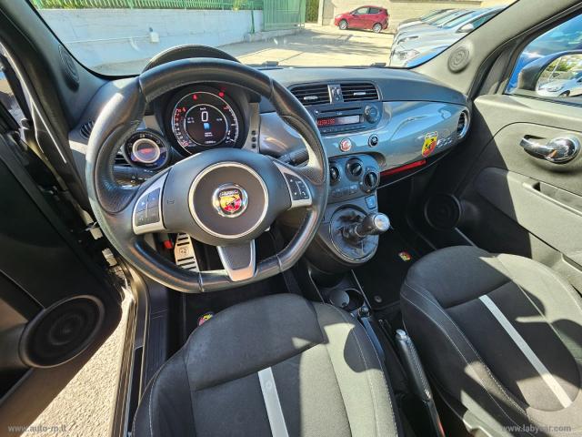 Auto - Abarth 500 1.4 turbo t-jet custom