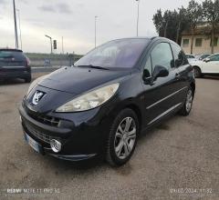 Auto - Peugeot 207 1.6 hdi 90 cv 3p. xs