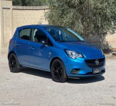 Auto - Opel corsa 1.2 5p. black edition