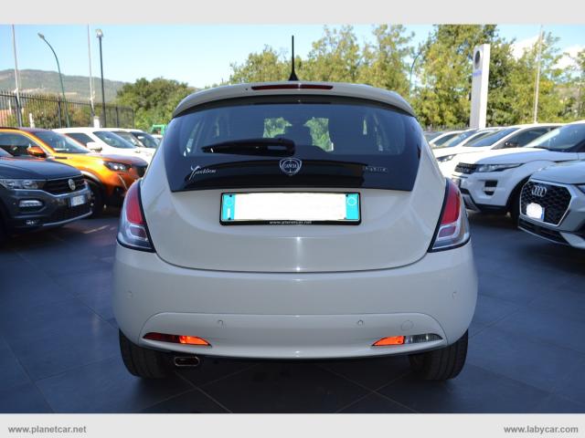 Auto - Lancia ypsilon 1.0 firefly 5p.s&s hybrid gold