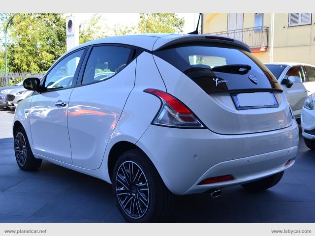 Auto - Lancia ypsilon 1.0 firefly 5p.s&s hybrid gold