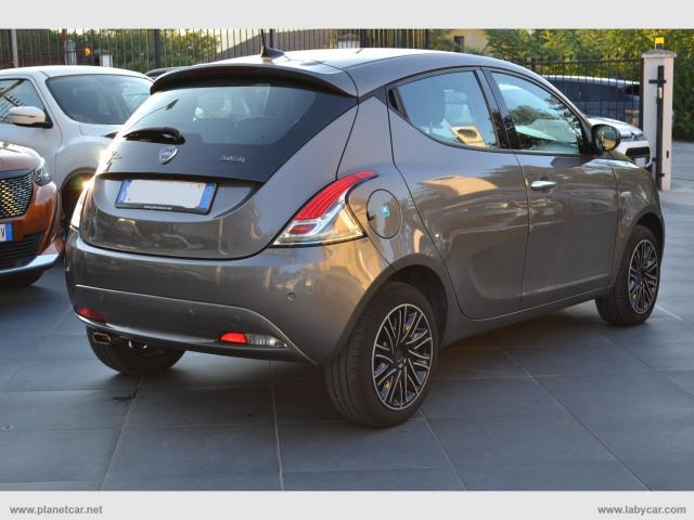 Auto - Lancia ypsilon 1.0 firefly 5p.s&s hybrid gold