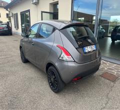 Auto - Lancia ypsilon 1.2 69 cv 5p. s&s black and noir