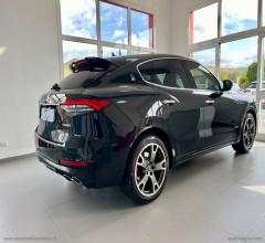 Auto - Maserati levante v6 awd gransport q4