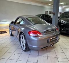 Auto - Porsche cayman 2.7