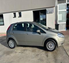 Auto - Fiat grande punto 1.4 gpl 5p. dynamic