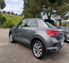 Auto - Volkswagen t-roc 1.5 tsi act dsg sport bmt