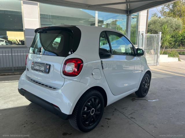 Auto - Smart fortwo eq passion