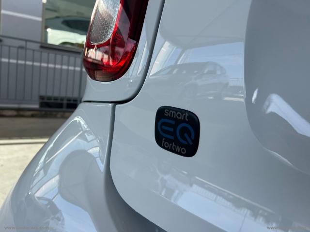 Auto - Smart fortwo eq passion