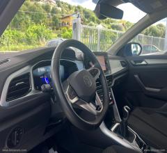 Auto - Volkswagen t-roc 2.0 tdi scr life