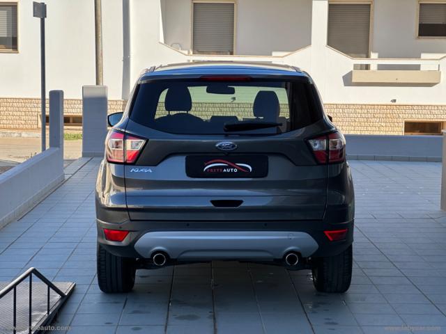 Auto - Ford kuga 1.5 tdci 120cv s&s 2wd pow.edition