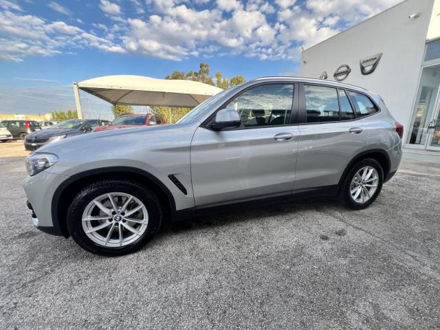 Auto - Bmw x3 sdrive18d 48v business advantage