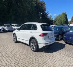 Auto - Volkswagen tiguan 2.0tdi