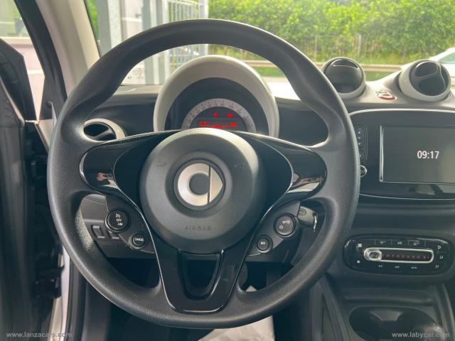 Auto - Smart fortwo 70 1.0 twinamic passion