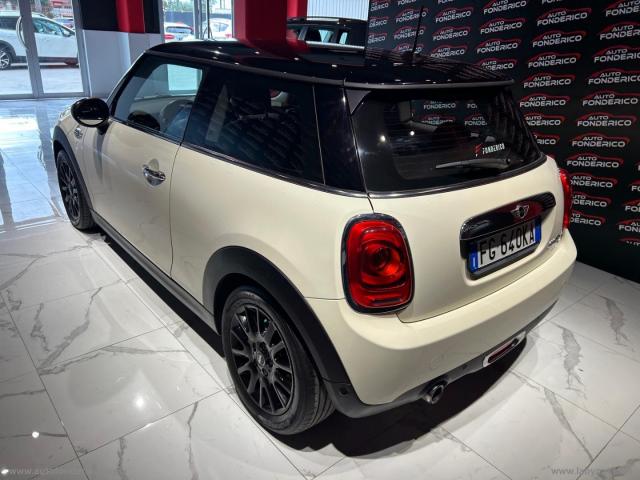 Auto - Mini mini cooper d