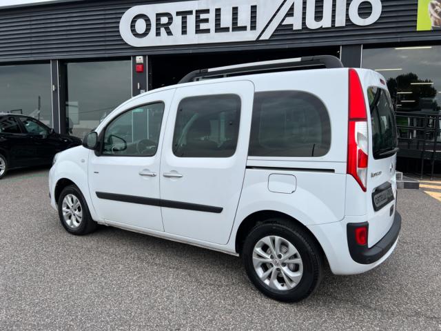 Auto - Renault kangoo 1.5 dci 90 cv 5p. s&s limited