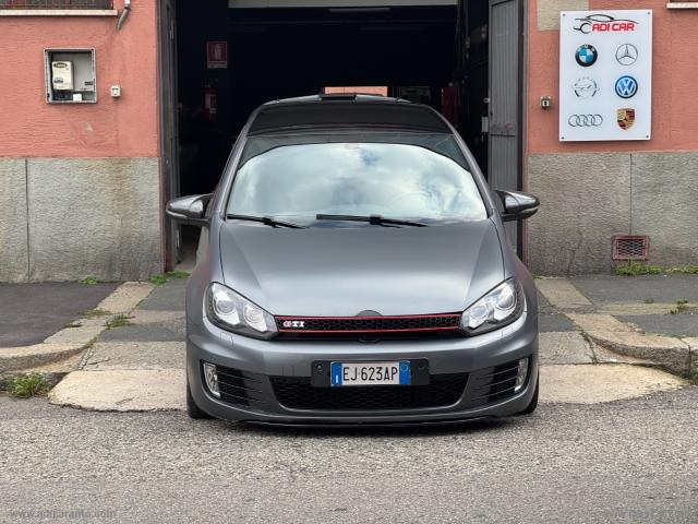 Auto - Volkswagen golf 2.0 tsi dsg 5p. gti