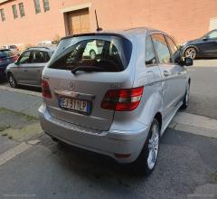 Auto - Mercedes-benz b 200 cdi 140 cv automatic euro5