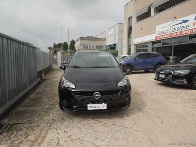 Opel corsa 1.3 cdti coupÃ© b-color