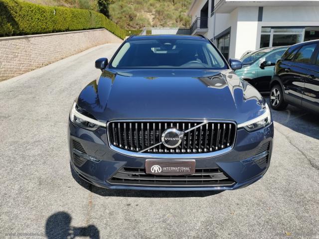 Auto - Volvo xc60 b4