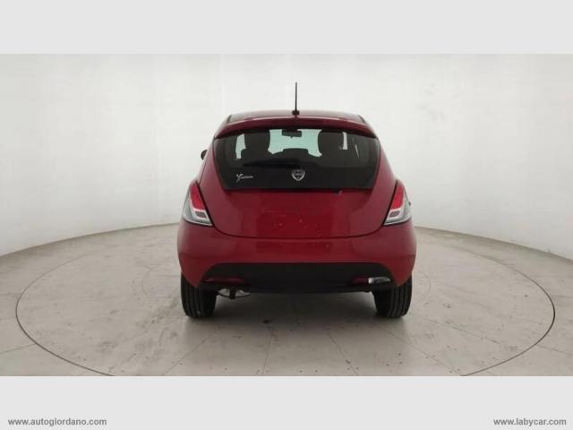 Auto - Lancia ypsilon 1.2 69 cv 5p. s&s black and noir