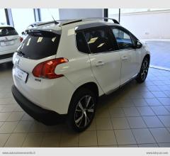 Auto - Peugeot 2008 bluehdi 100 s&s black matt