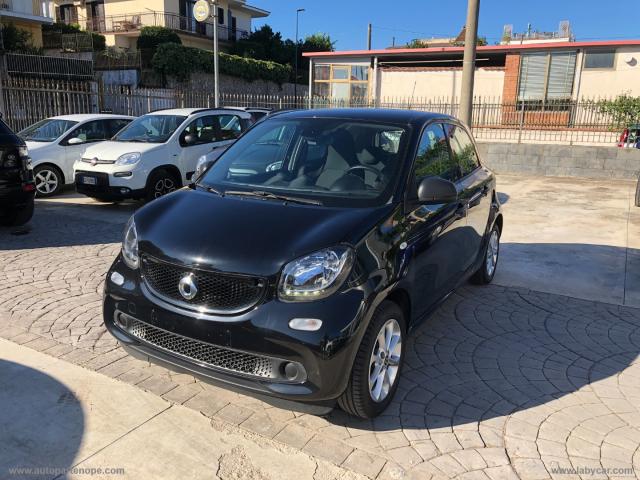 Auto - Smart forfour 70 1.0 twinamic passion