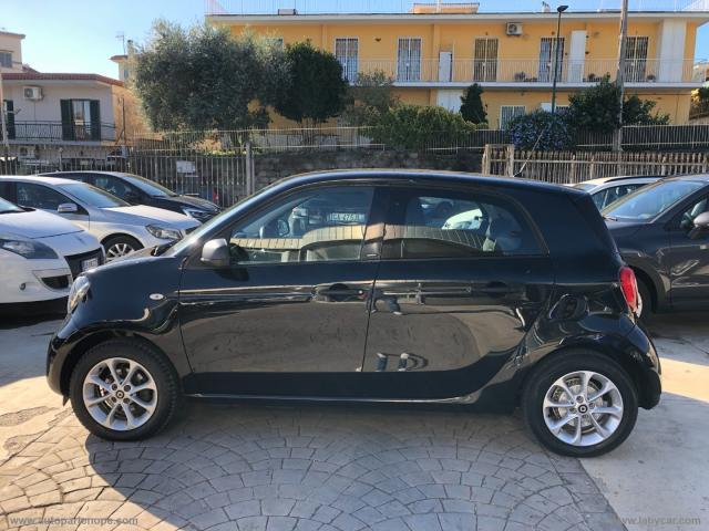 Auto - Smart forfour 70 1.0 twinamic passion