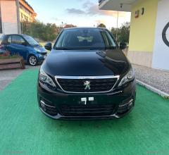 Auto - Peugeot 308 bluehdi 120 s&s business