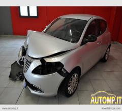 Auto - Lancia ypsilon 1.2 69 cv 5p. gpl ecochic gold