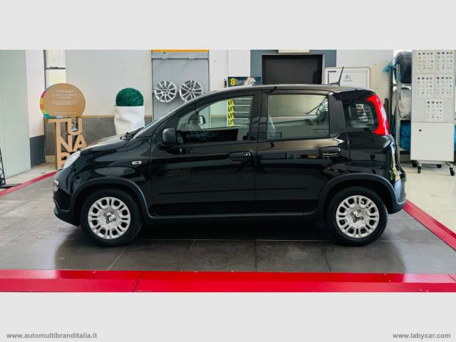 Auto - Fiat pandina 1.0 70cv hybrid pandina