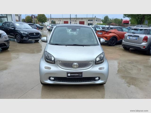 Auto - Smart fortwo 70 1.0 twinamic passion