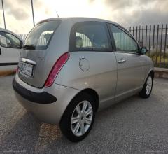 Auto - Lancia ypsilon 1.3 mjt 16v oro