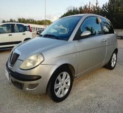 Auto - Lancia ypsilon 1.3 mjt 16v oro