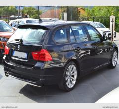 Auto - Bmw 318d 2.0 143 cv touring eletta aut.